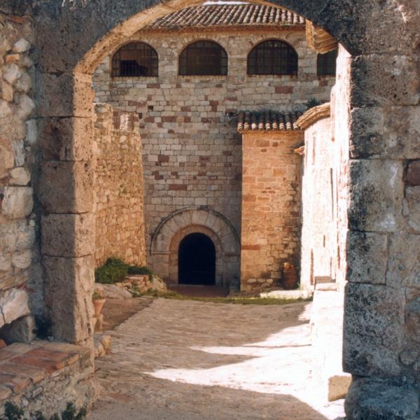 Castillo de Mediona