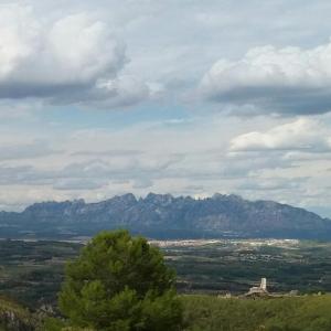 Trekking Montserrat