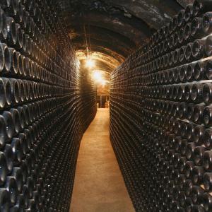 Interior celler